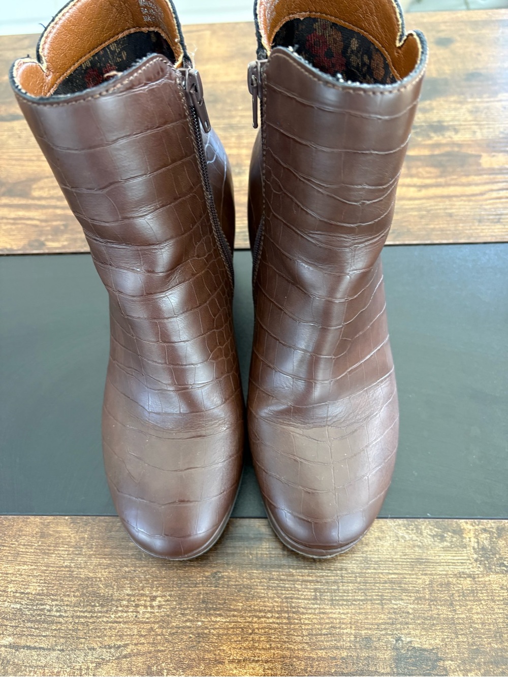boc Brown Croc-Embossed Ankle Booties